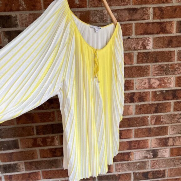 Diane von Furstenberg * Yellow Pleated Peasant 'Keoni' Top Blouse EUC Sz 12 - Picture 8 of 14